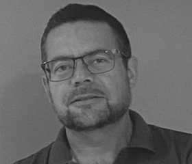 Retrato de Carlos Mella
